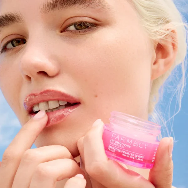 Strawberry Lip Smoothie Size: 10 g | 0.34 oz - Image 4